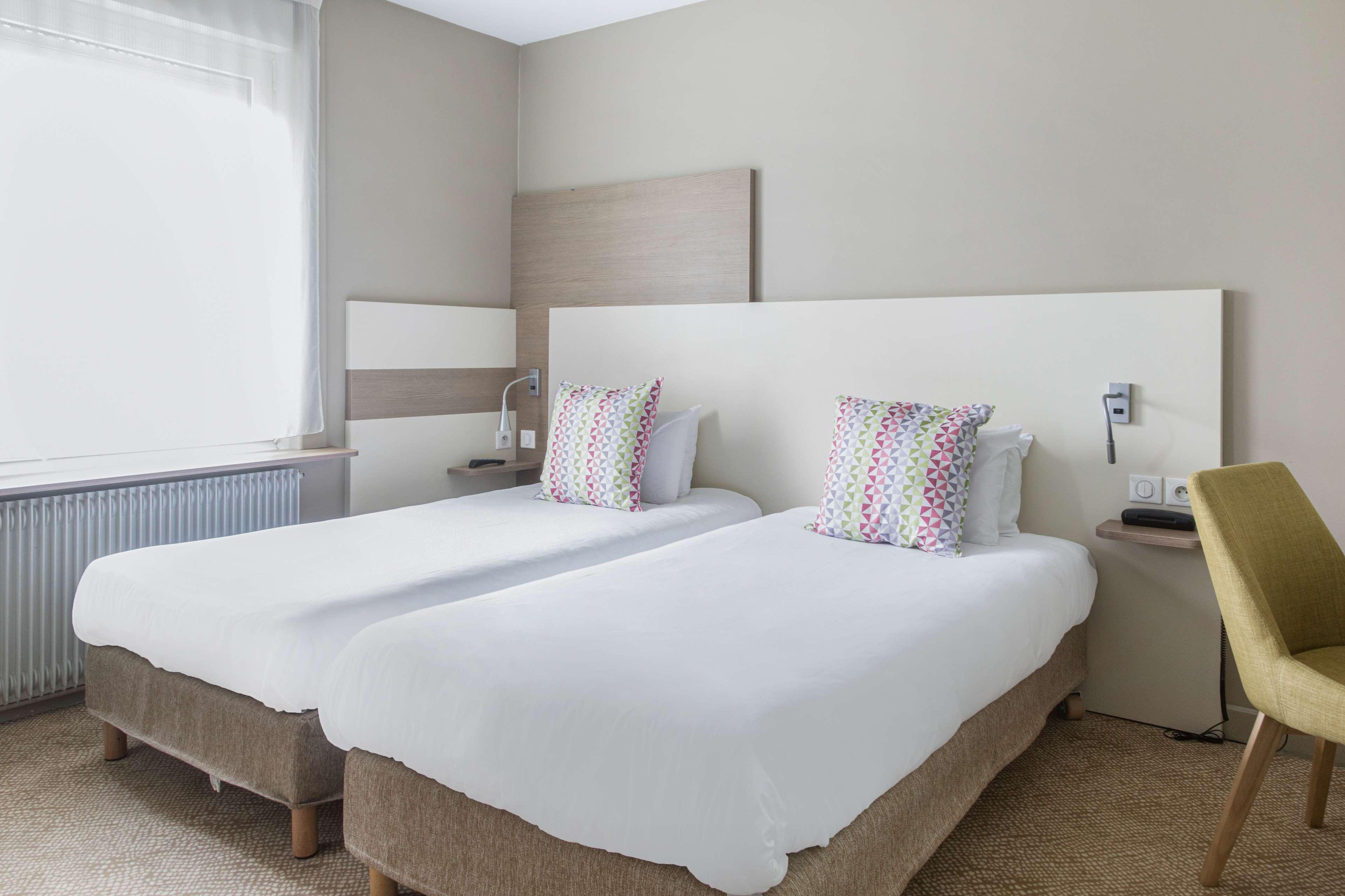 Campanile Epinal Centre - Gare Hotel Екстериор снимка