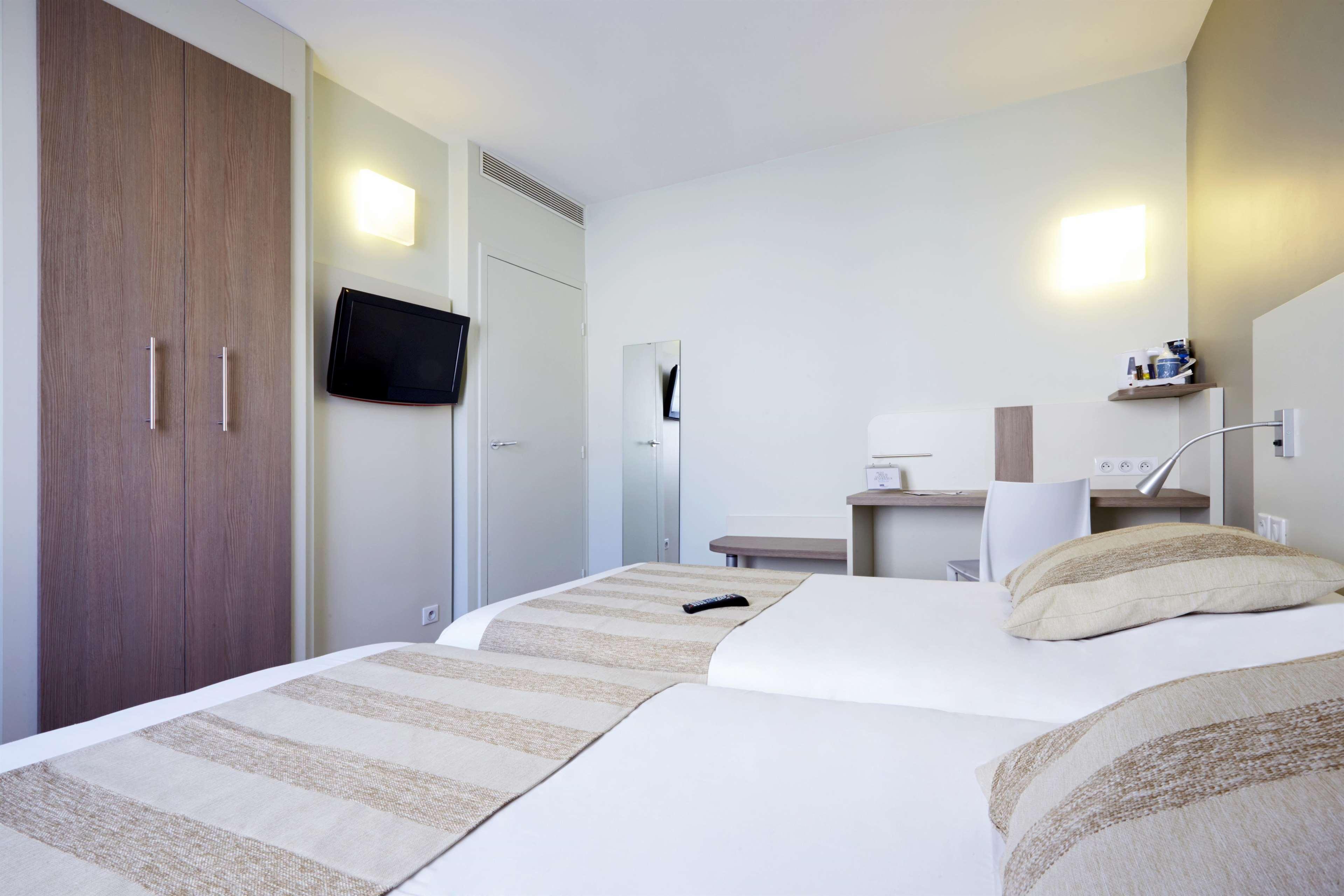 Campanile Epinal Centre - Gare Hotel Екстериор снимка