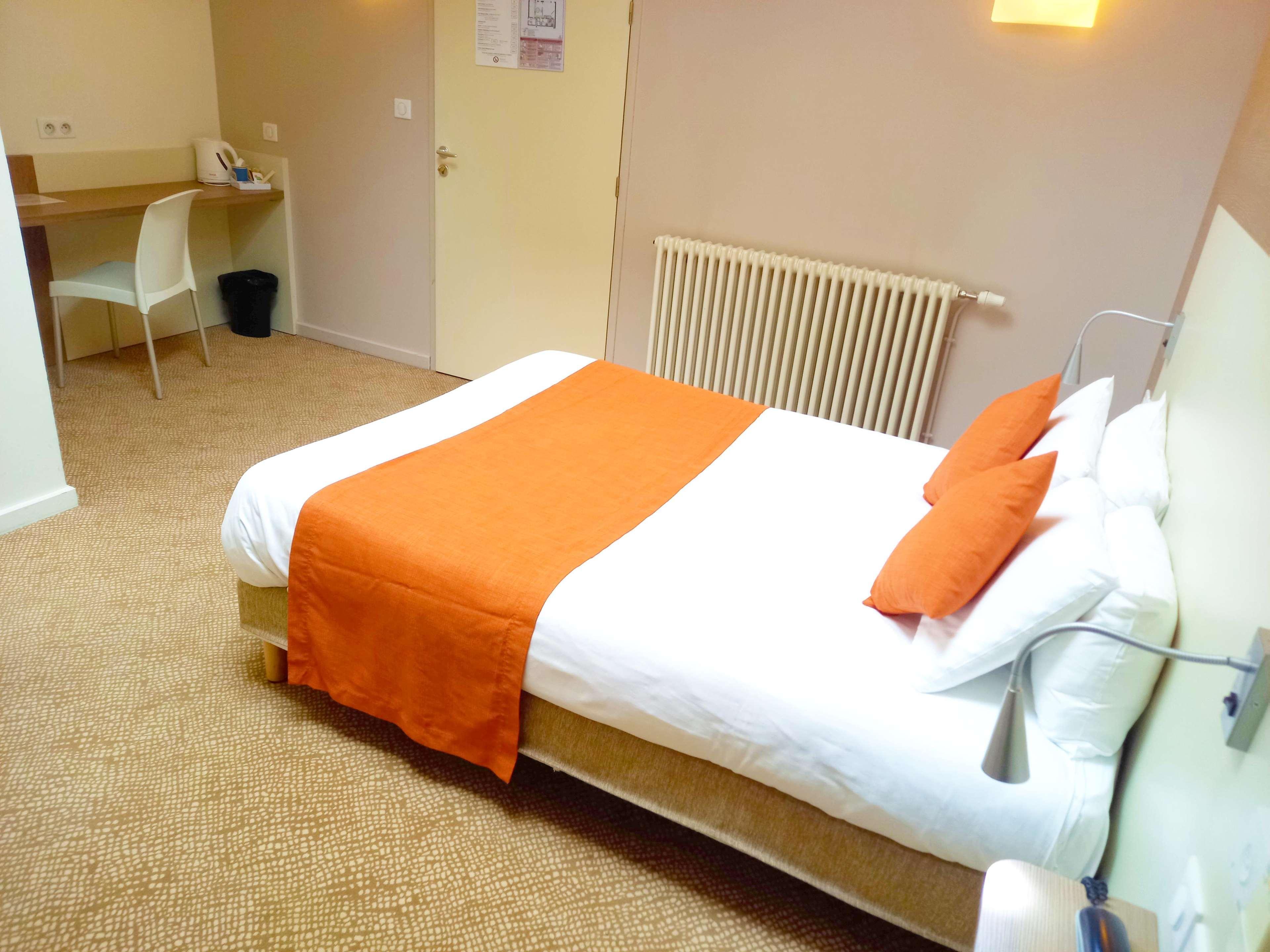 Campanile Epinal Centre - Gare Hotel Екстериор снимка