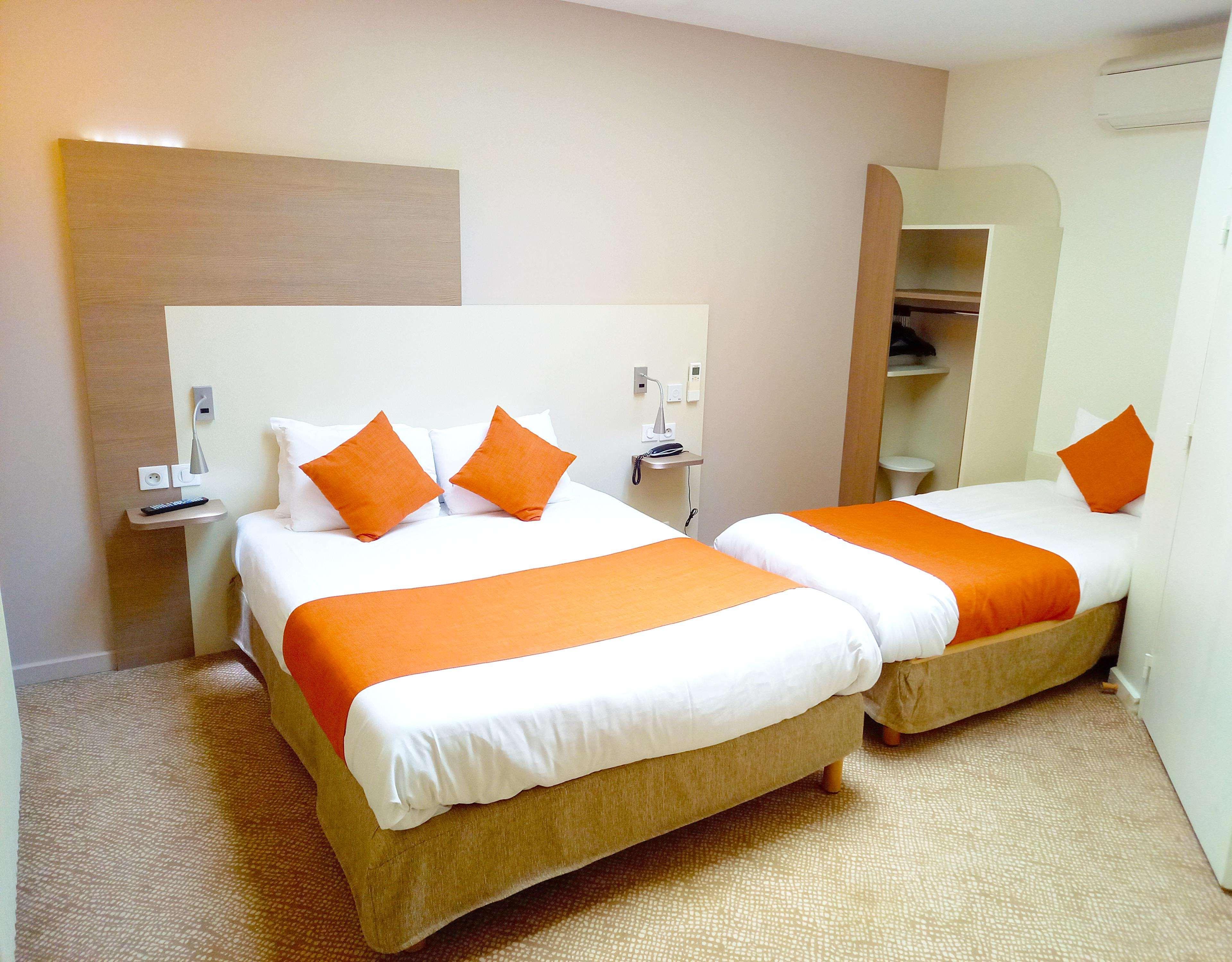 Campanile Epinal Centre - Gare Hotel Екстериор снимка