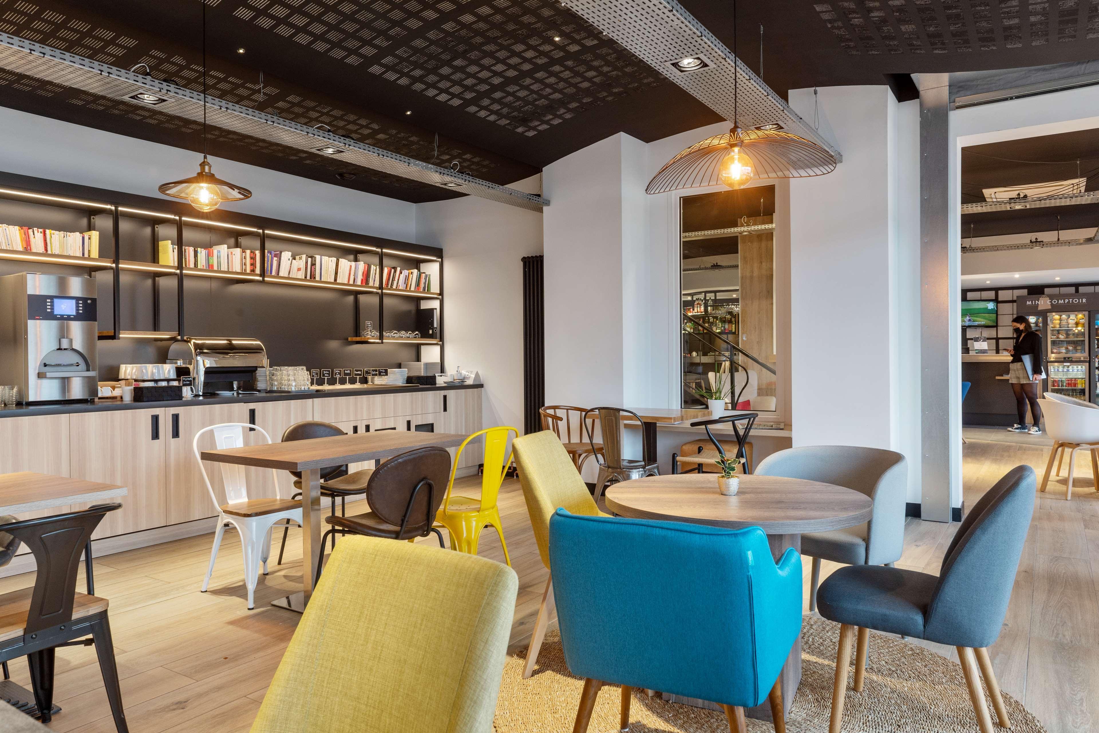 Campanile Epinal Centre - Gare Hotel Екстериор снимка
