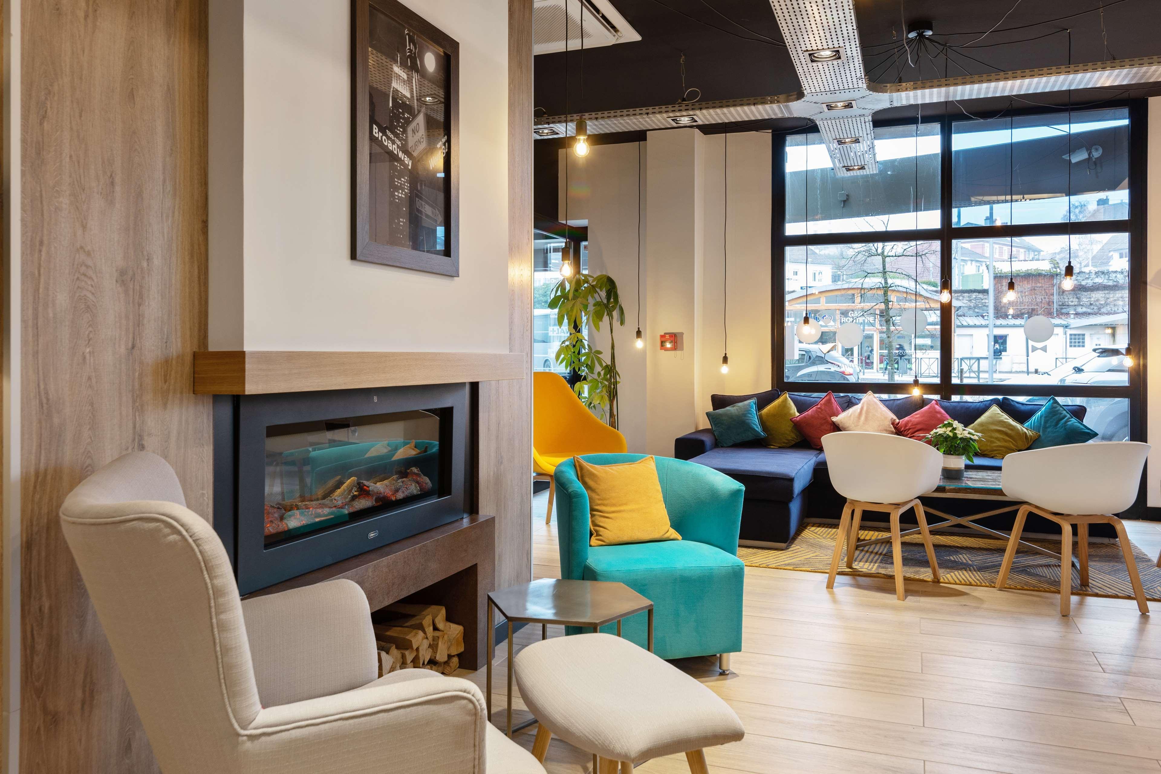 Campanile Epinal Centre - Gare Hotel Екстериор снимка