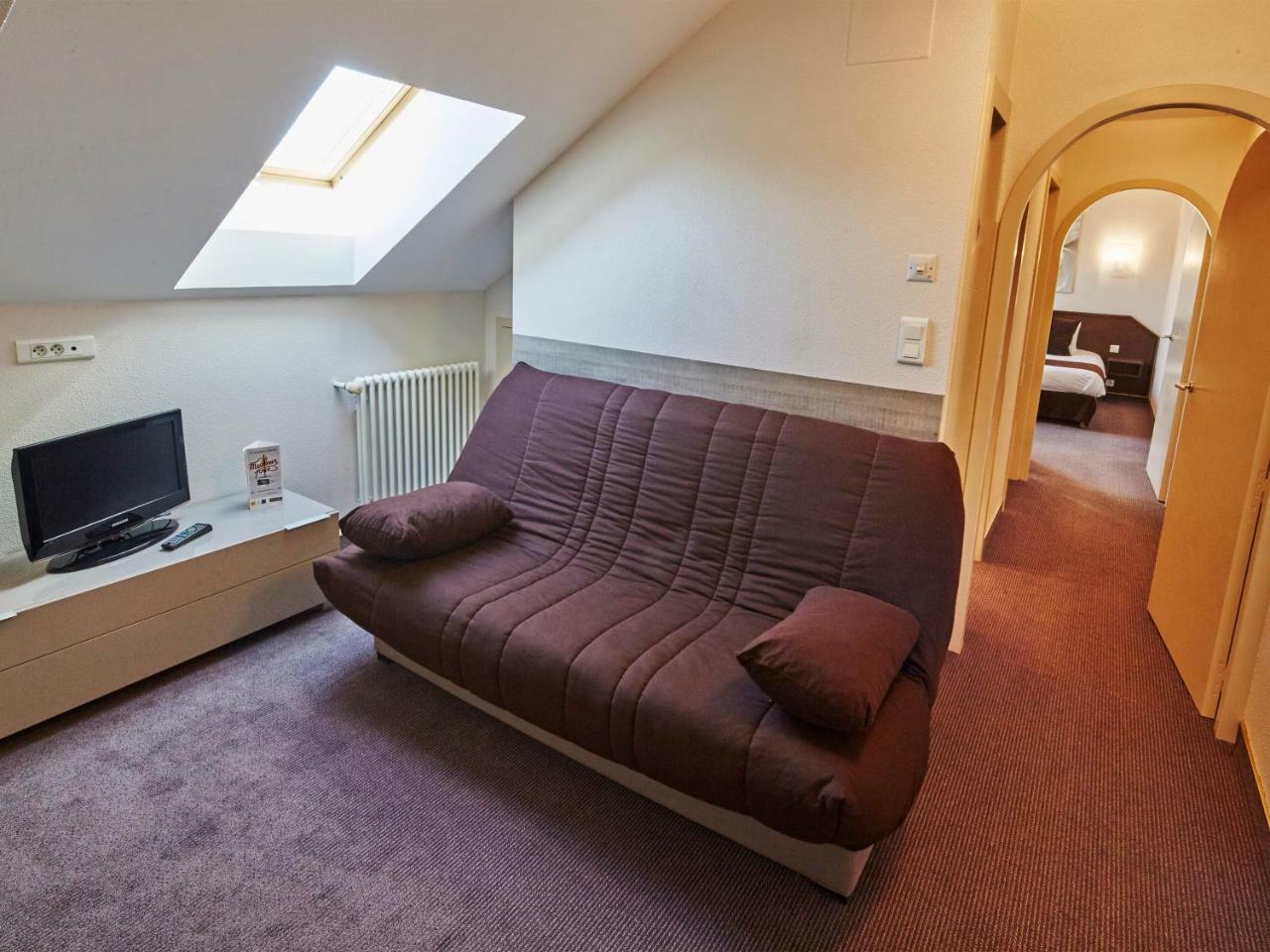 Campanile Epinal Centre - Gare Hotel Екстериор снимка